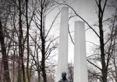 <ALT> Atrakcje Miasta Strumień, Pomnik ofiarom Hitleryzmu